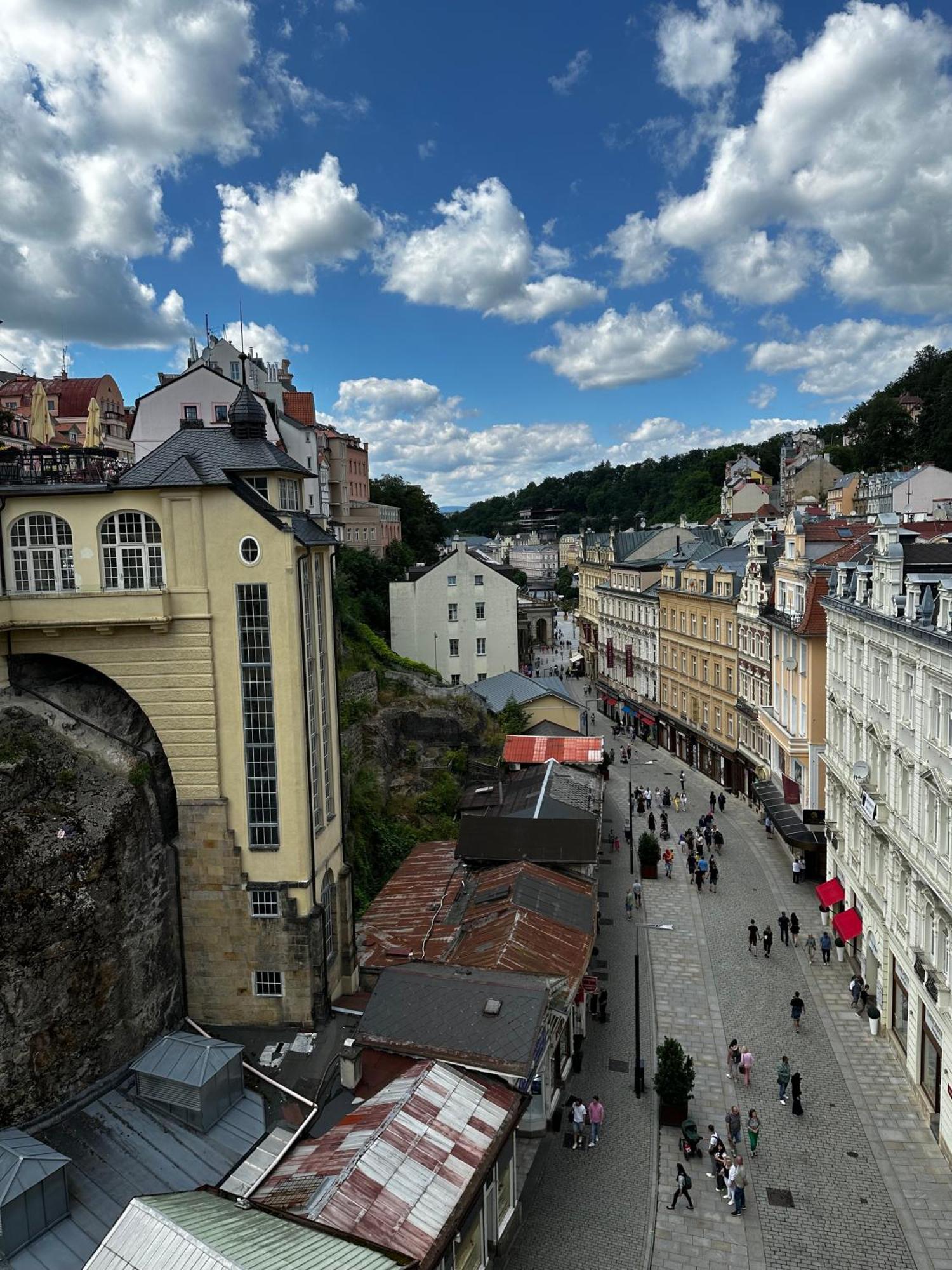 Three Rings Apartments Karlovy Vary Exterior photo